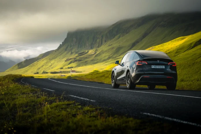iceland-tesla-rental-9